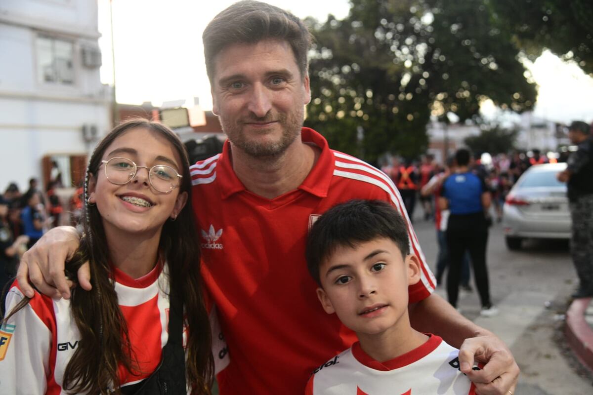 Cara e cancha Instituto vs Lanús. (Javier Ferryera / La Voz)