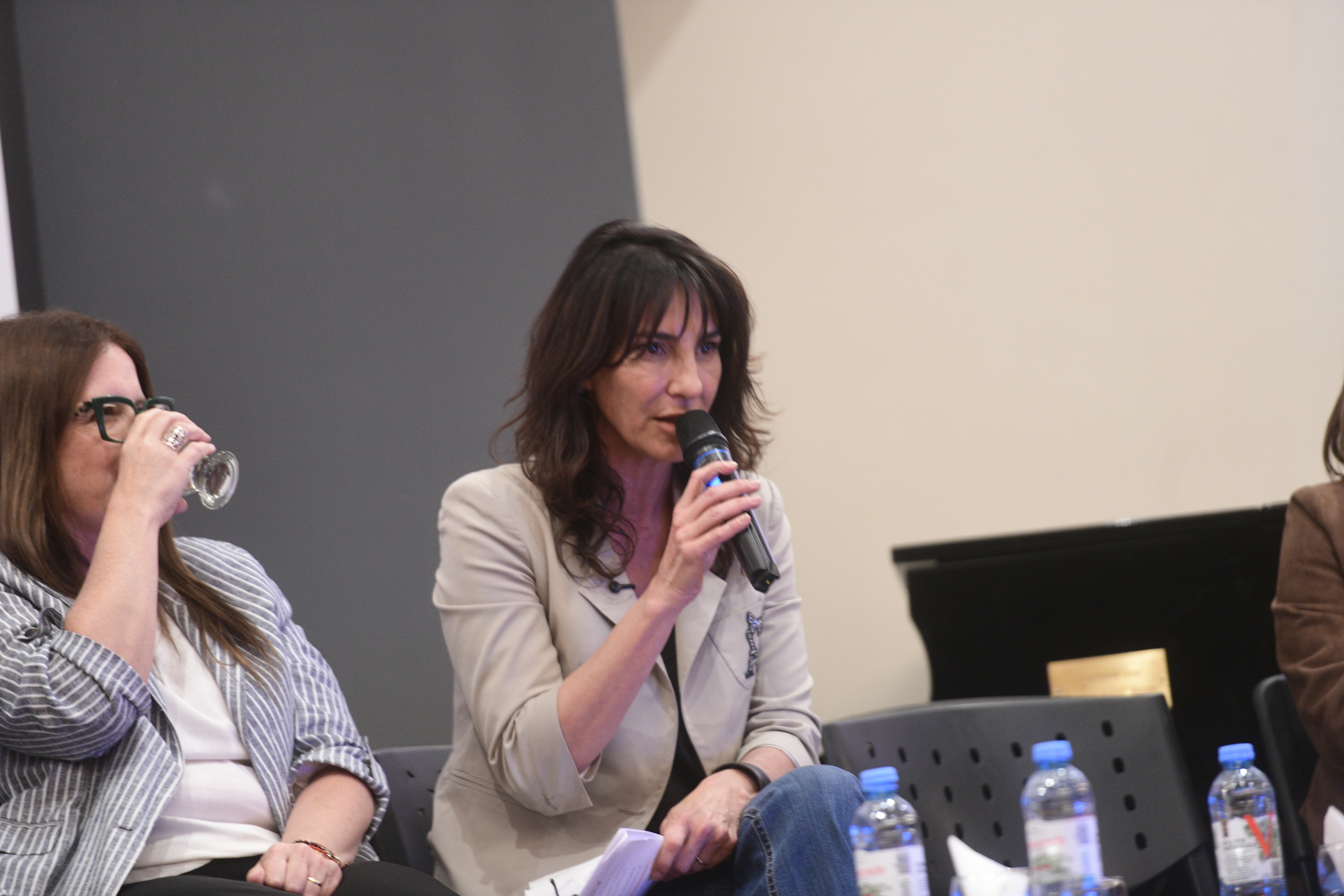 Encuentro "Compromiso con Córdoba" donde los principales candidatos a las elecciones hablaron sobre adicciones, salud mental y narcotráfico en la UCC. (Javier Ferreyra / La Voz)