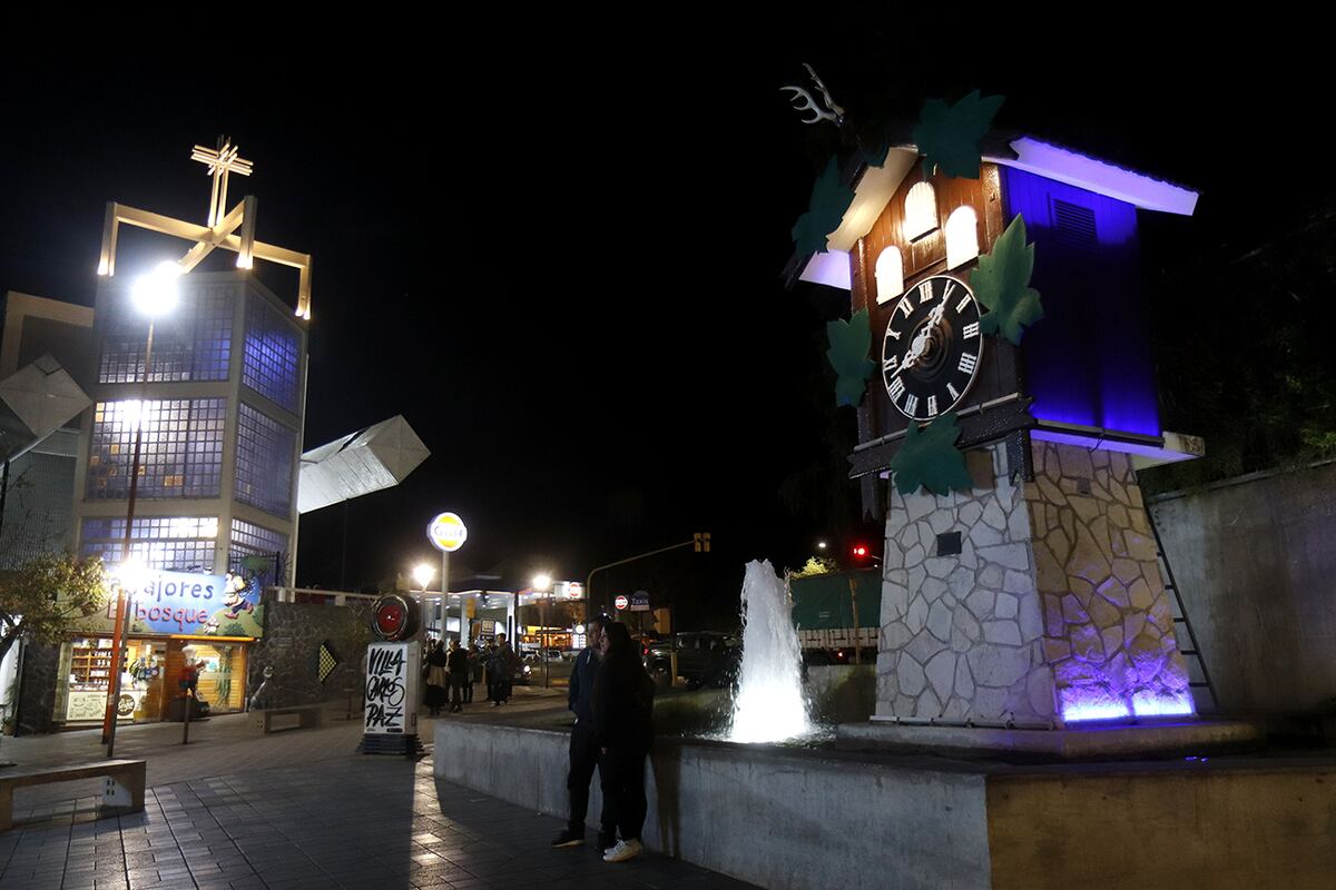El reloj Cucú de Carlos Paz cumple 65 años. (La Voz)