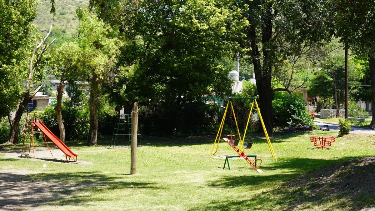 Así quedó la plaza de barrio La Campana.