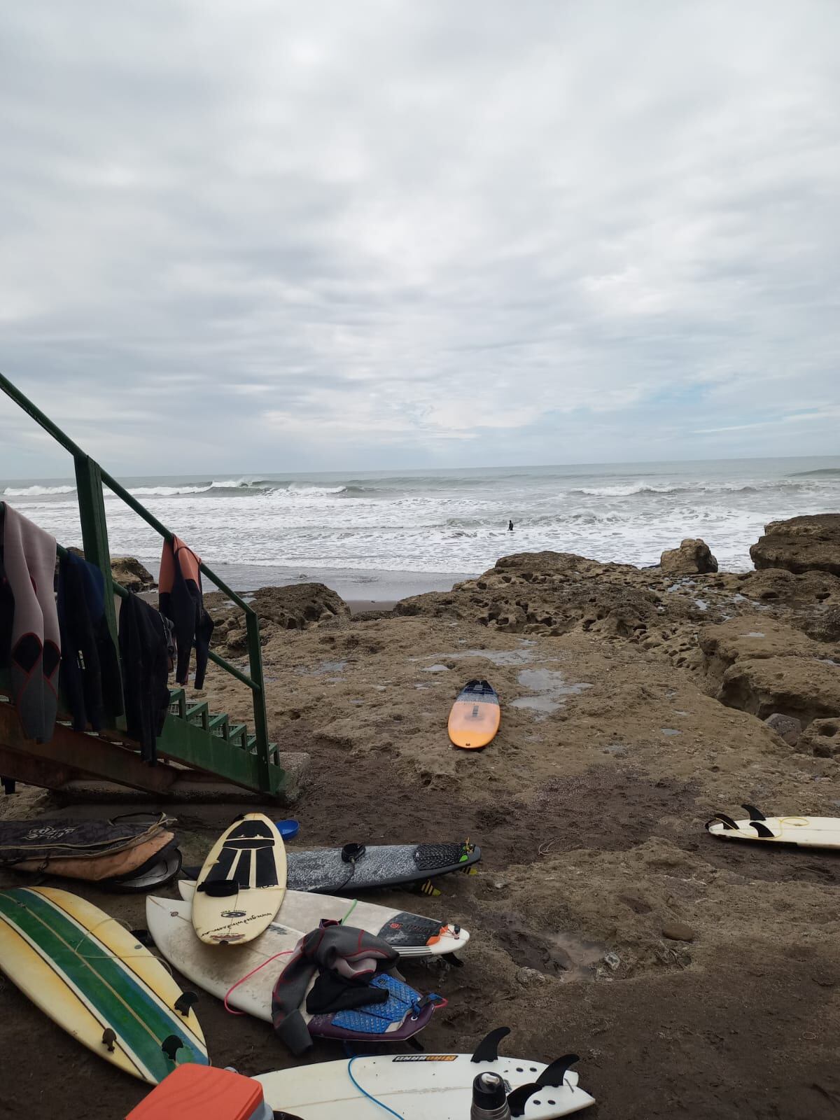 Se hace el Primer Torneo Provincial de Surf de Río Negro en la playa El Espigón. (Gentileza grupo de surf Olitas Traviesas)