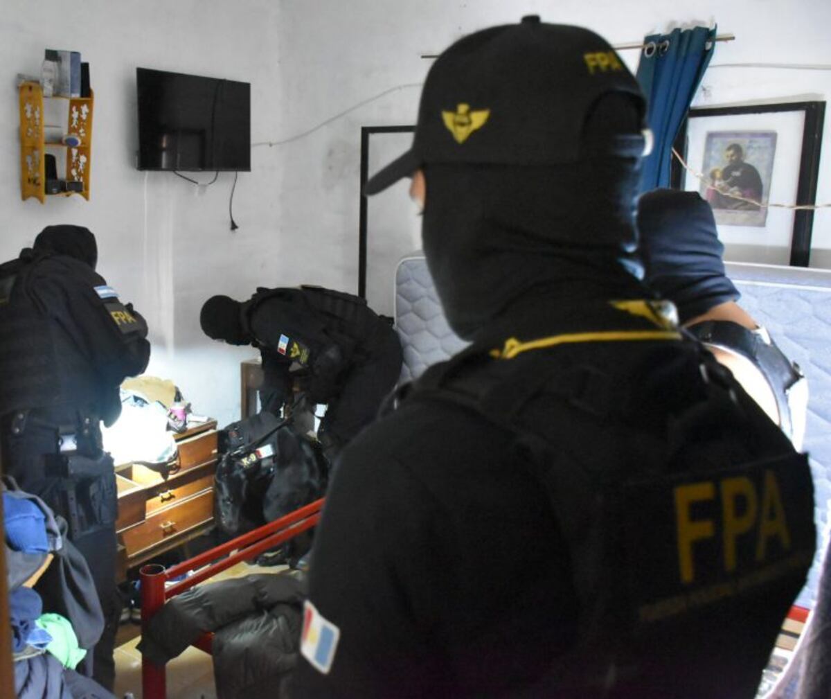 Allanamientos. El operativo se llevó a cabo en barrio Villa Alberdi. (MPF)