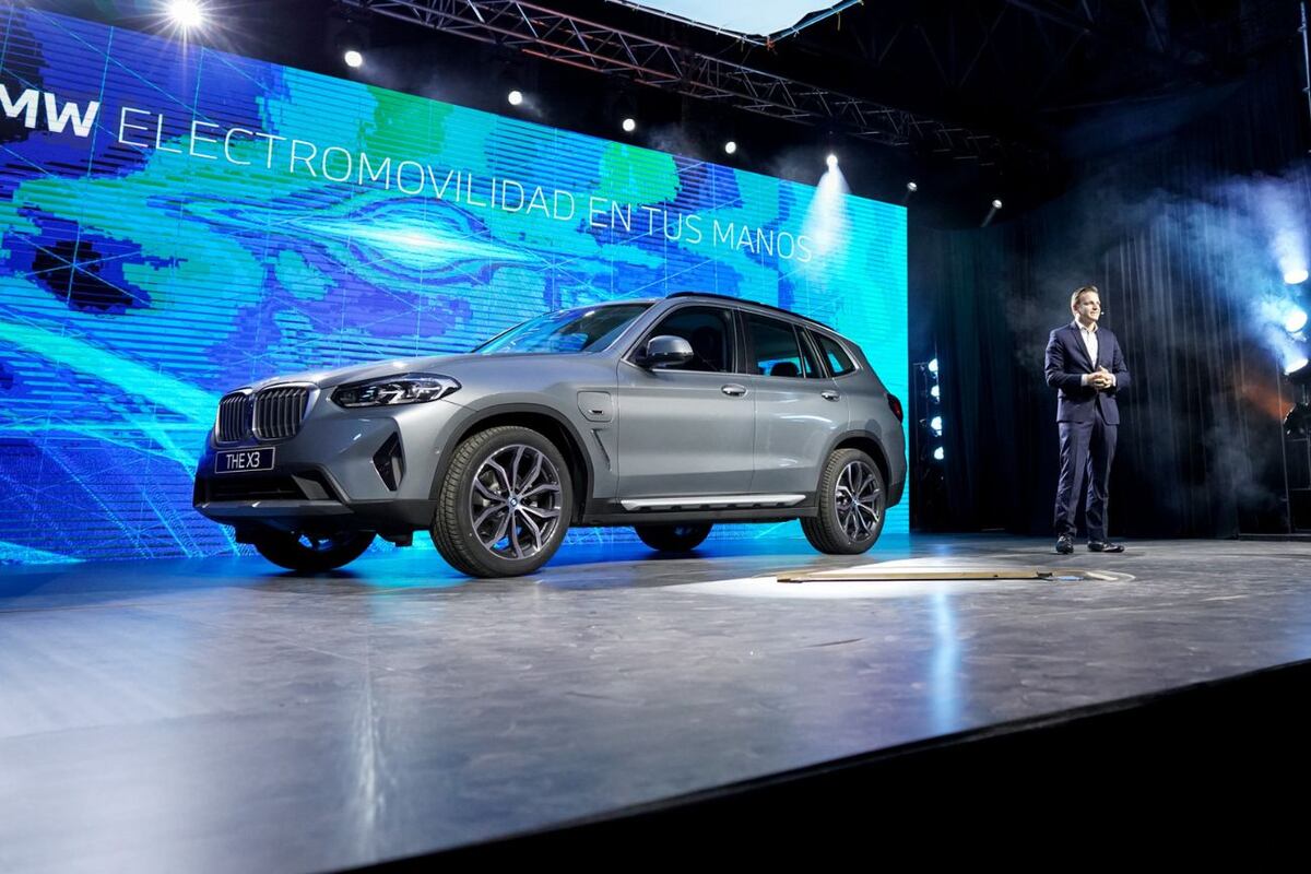BMW Group presenta la electromovilidad en Argentina.