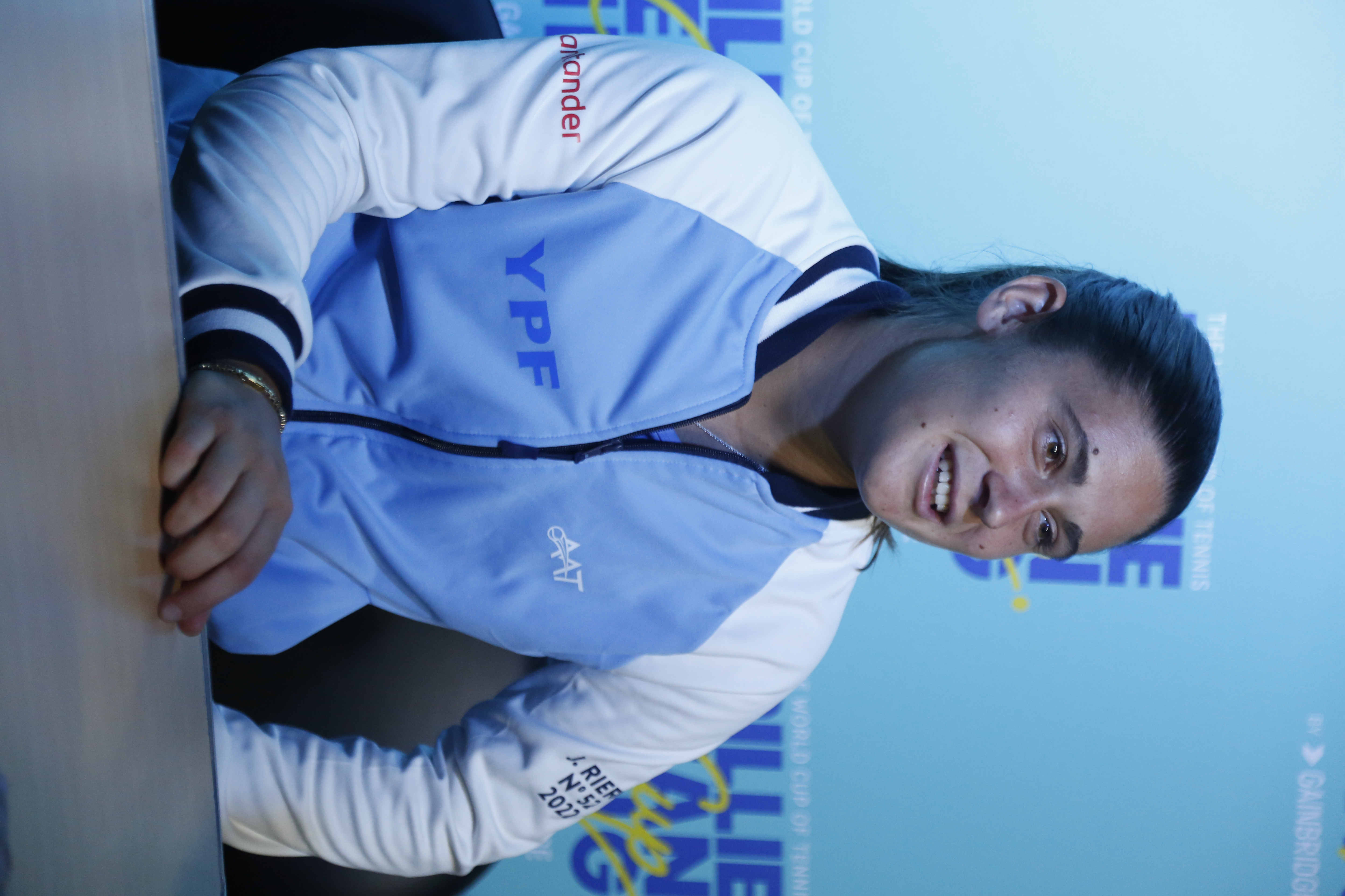 Julia Riera, integrante de la selección argentina de tenis que se prepara para la Billie Jean King Cup en Córdoba. (Jorge Peñaranda / La Voz)