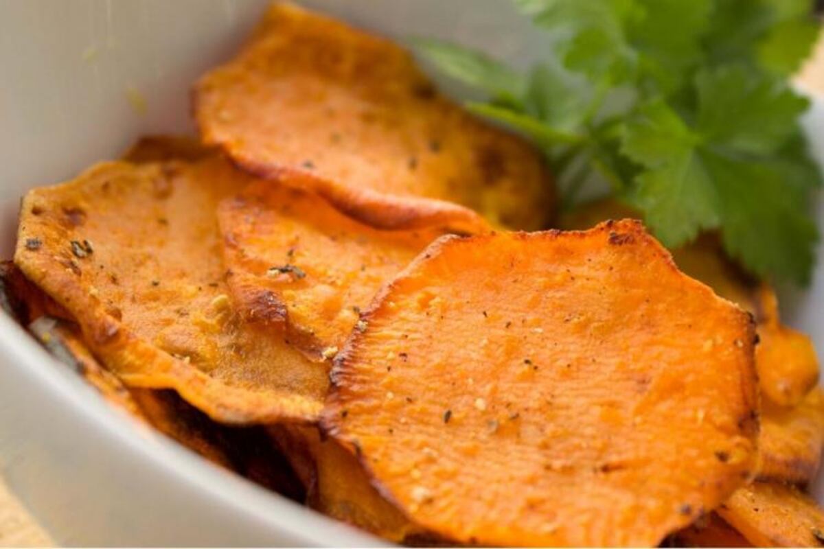 Chips saludables de batata.