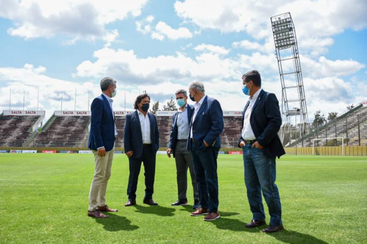 Lo anunció el gobernador salteño Gustavo Sáenz, tras su reunión con los directivos de Torneos, al empresa organizadora del certamen federal. Talleres enfrenta Güemes, por 32 avos de final.