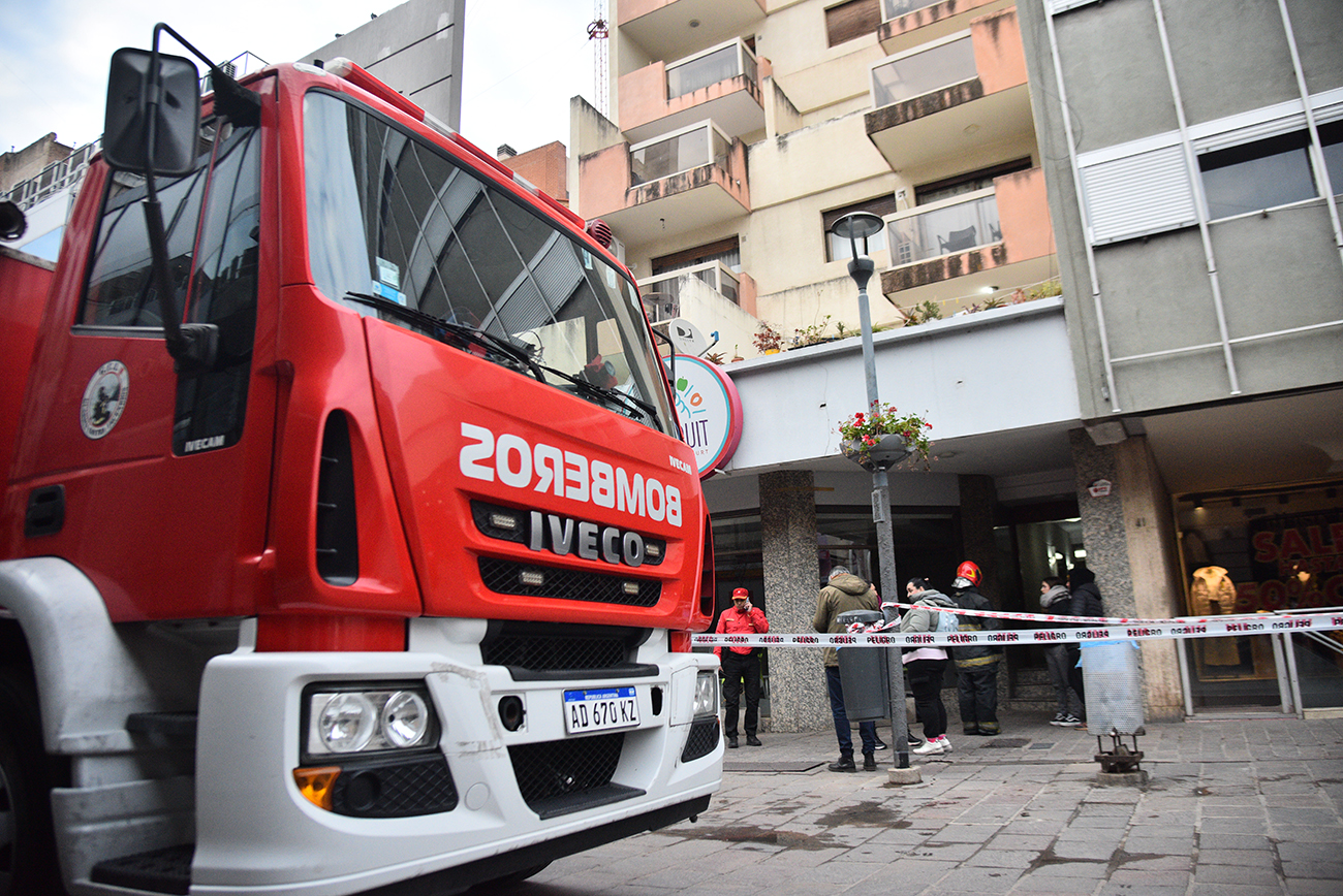Incendio trágico en el Centro: piden cambiar la imputación y ampliar responsabilidades 