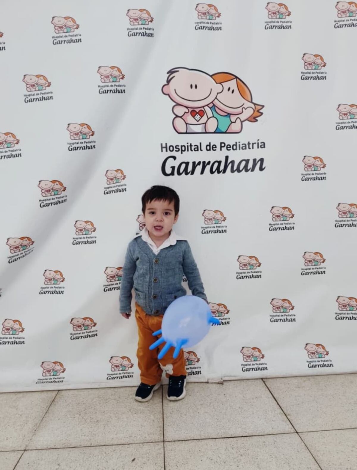 Lionel tiene dos años y su familia pide colaboración para operarlo por una cardiopatía congénita. (Gentileza)