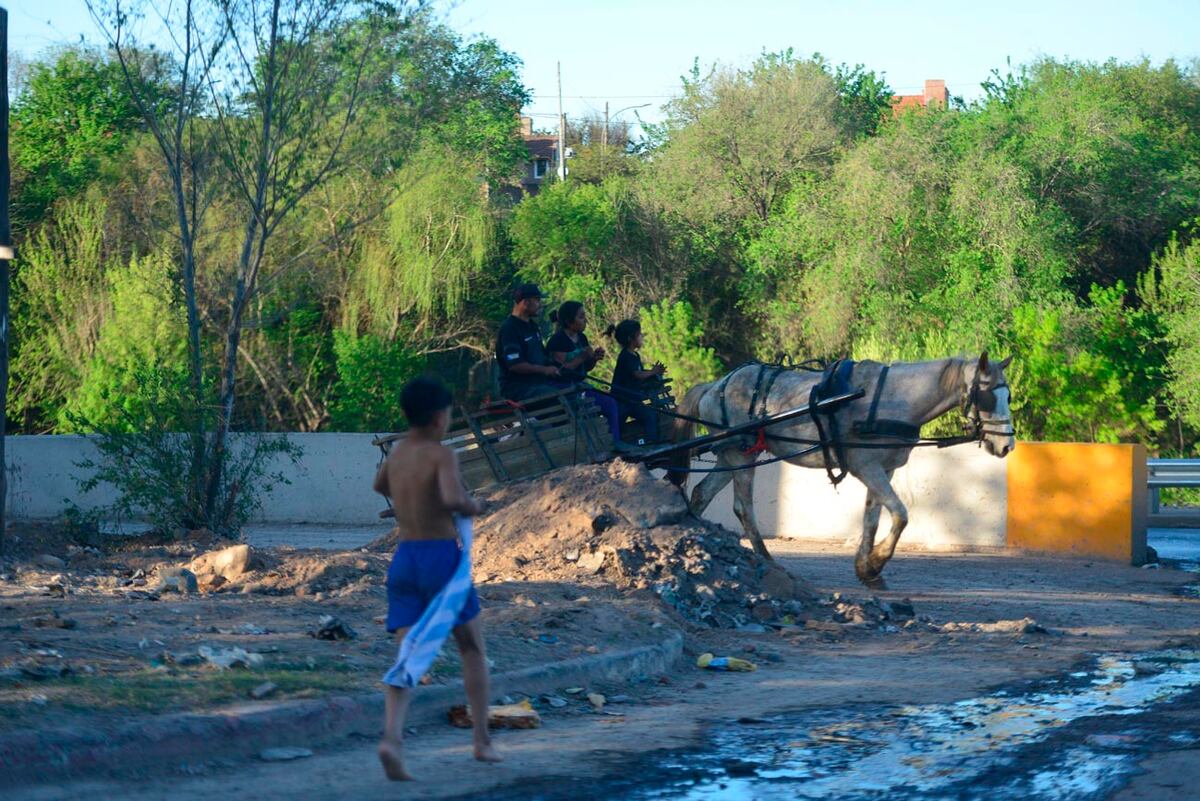 El consumo de pipazo enciende las alarmas en villa La Favela. (Javier Ferreyra / La Voz)