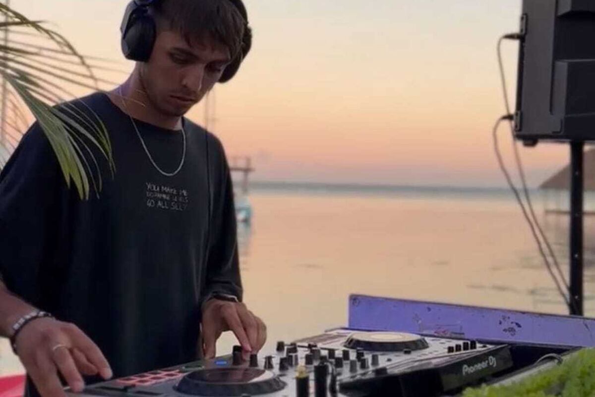 Nicolás Agustín Bujedo Garis, DJ en México. (Gentileza)