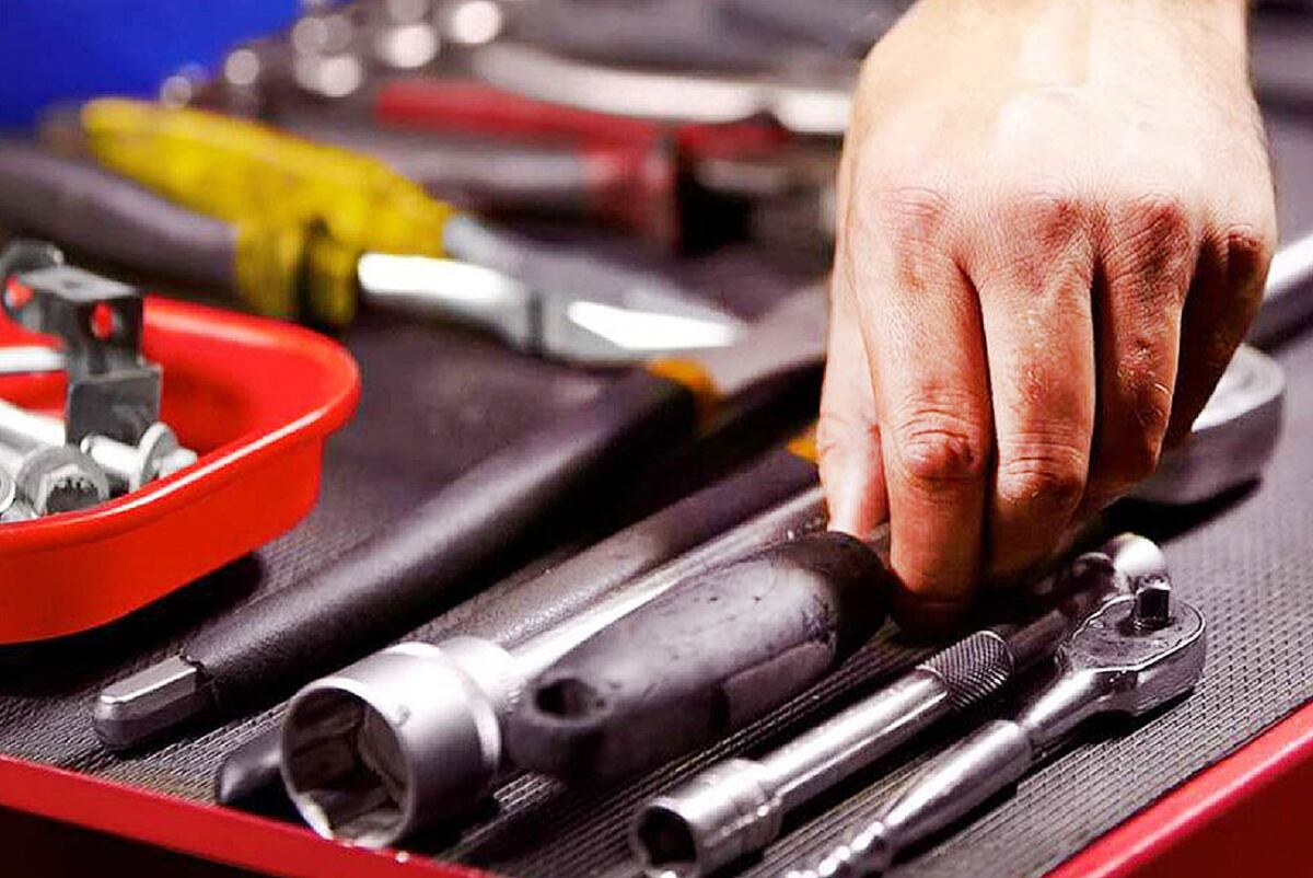 Mano de obra especializada en el servicio postventa Chevrolet. / Mundo Maipú
