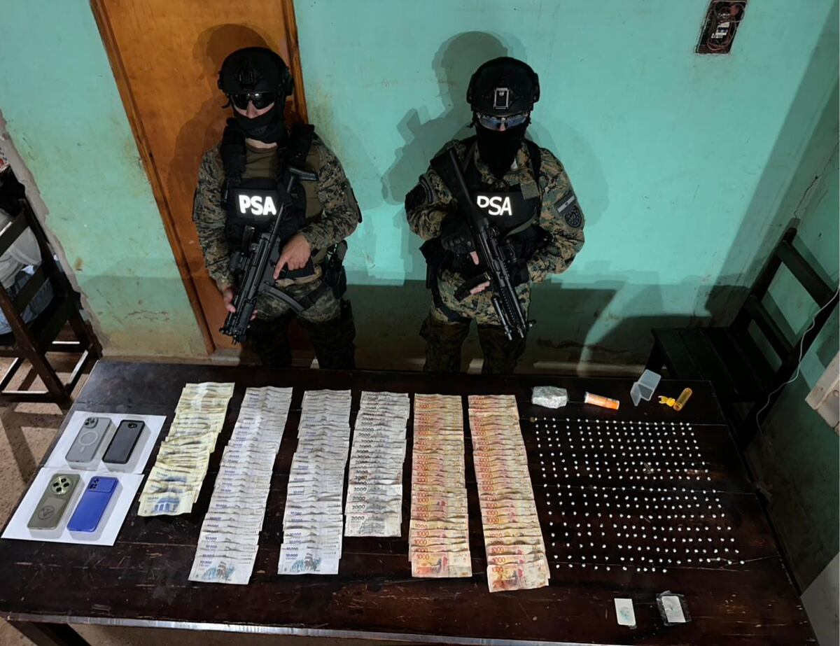 Secuestro de dinero, droga y un detenido. (PSA)