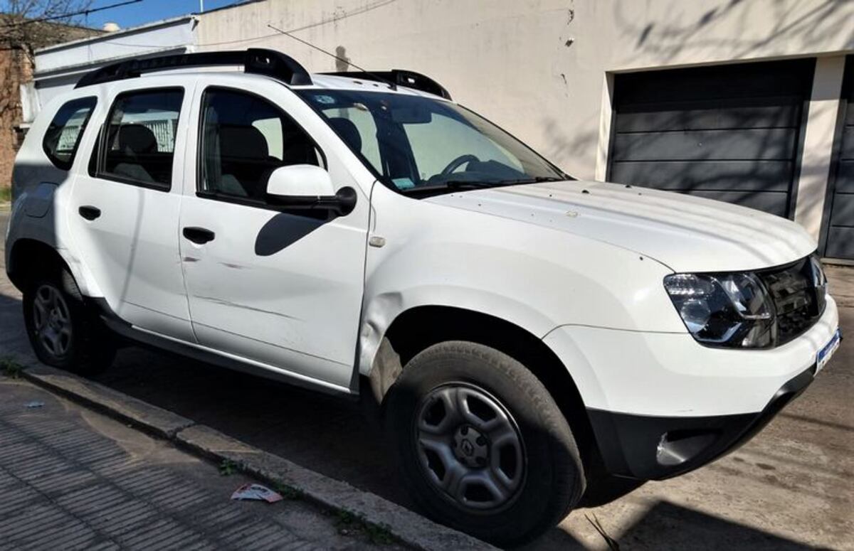 Le robaron el auto, lo recuperó y se lo volvieron a robar en la puerta de la comisaría.