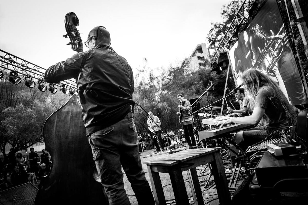 Desatanudos durante su actuación en el Festival Internacional de Jazz 2024. (Gentileza Desatanudos).