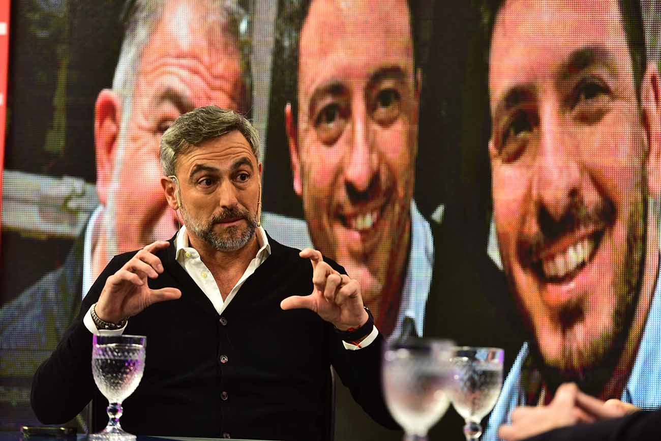 Ramón Mestre en el programa de política de Voz y Voto 2024 . (José Gabriel Hernández / La Voz)