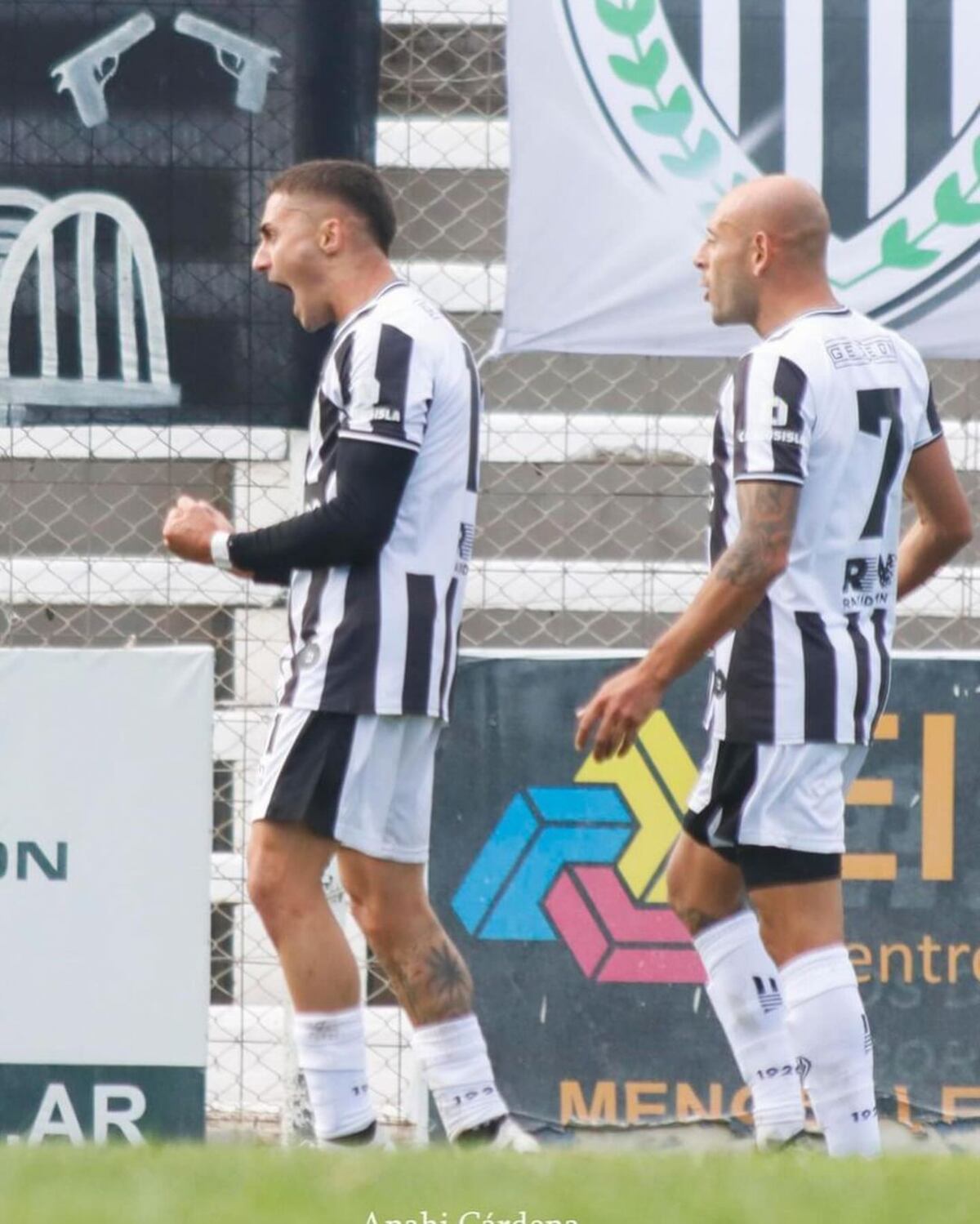 Manuel Liendo y su primer gol con la camiseta de Cipolletti, en el Federal A. (Instagram Manu Liendo).