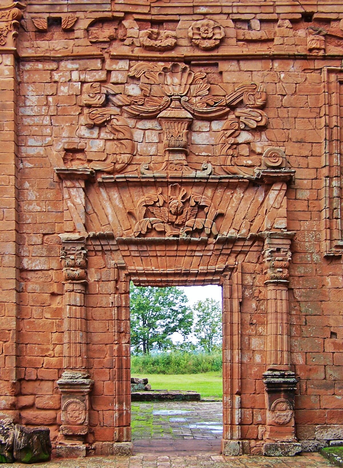 Ruinas con historia. Paraguay invita a conocer su historia a través de vestigios que rememoran lo que un día fue. (Gentileza: Pexels)