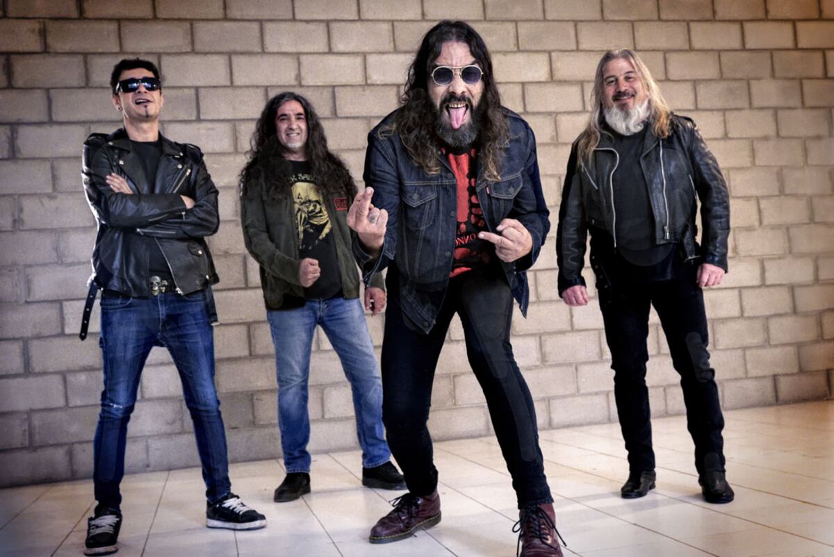 La nueva formación de Malón y el proyecto "La H no murió" con el baterista Javier Rubio, el bajista Karlos Cuadrado, el cantante Claudio O'Connor y el guitarrista Tano Romano. Foto: prensa Malón.