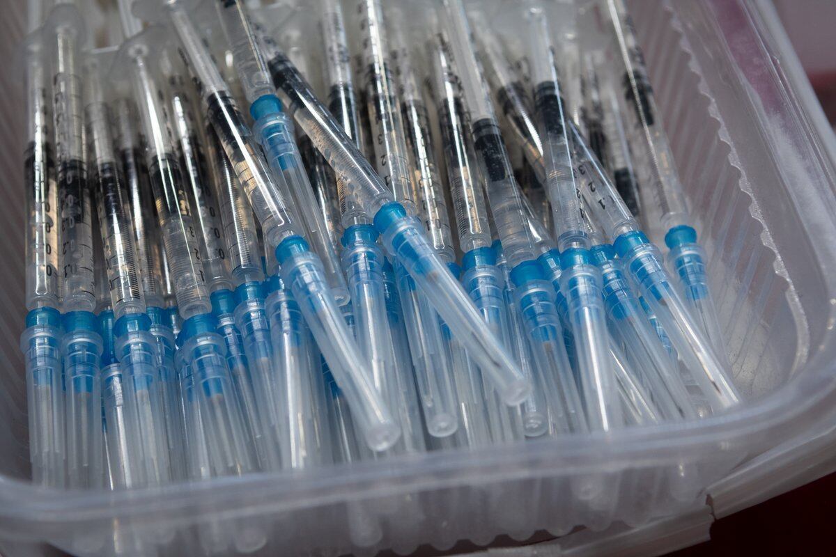 Argentina precisa de más dosis contra el coronavirus. (La Voz)