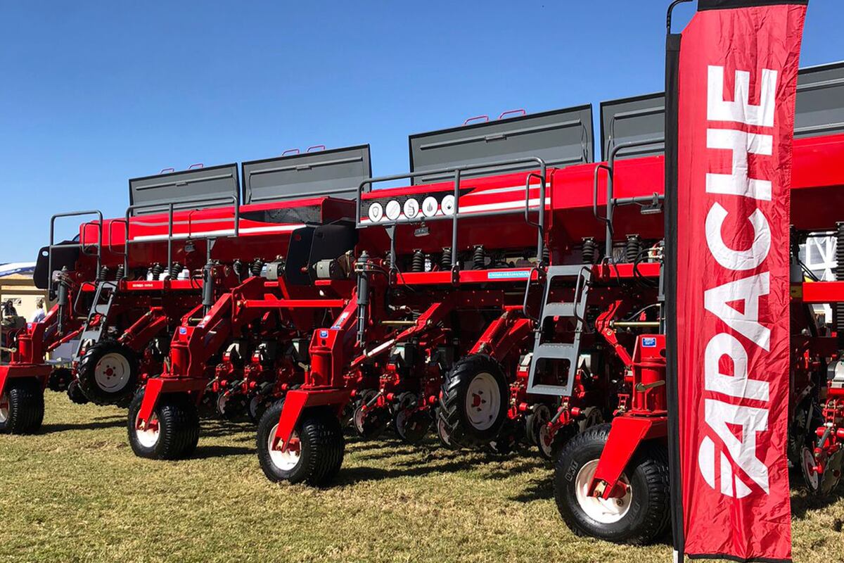 Sembradora Apache en NAMPO.