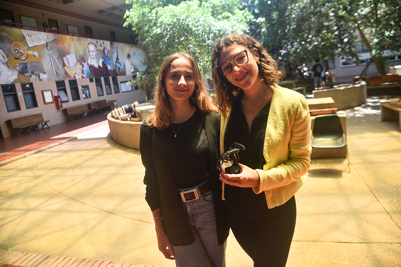 En el futuro, las ingenieras piensan emprender con este producto y ofrecerlo a las ortopedias. (Foto: Pedro Castillo / La Voz)