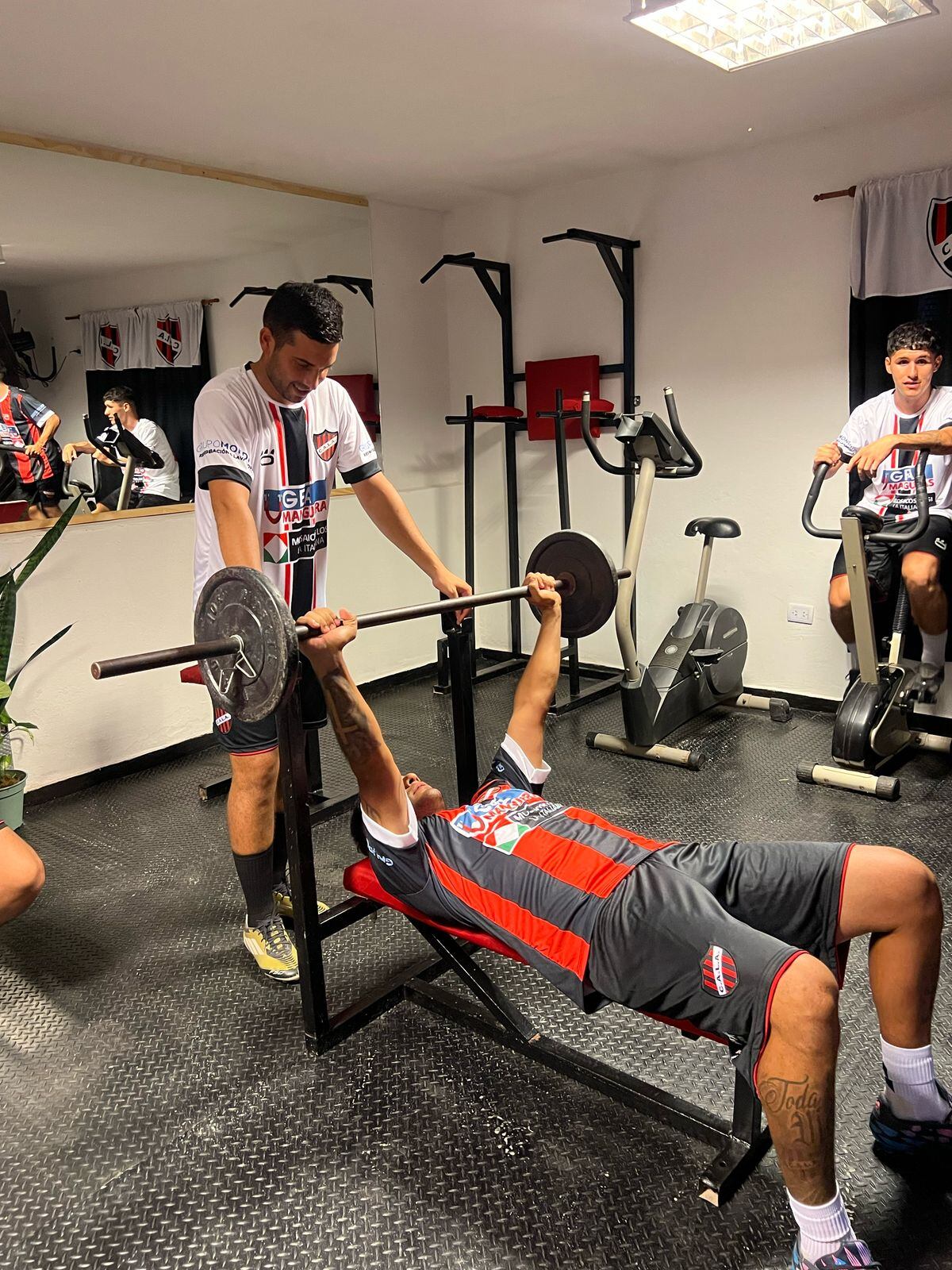 El nuevo gimnasio de Los Andes, club de Liga Cordobesa. Todo a pulmón. (Gentileza).
