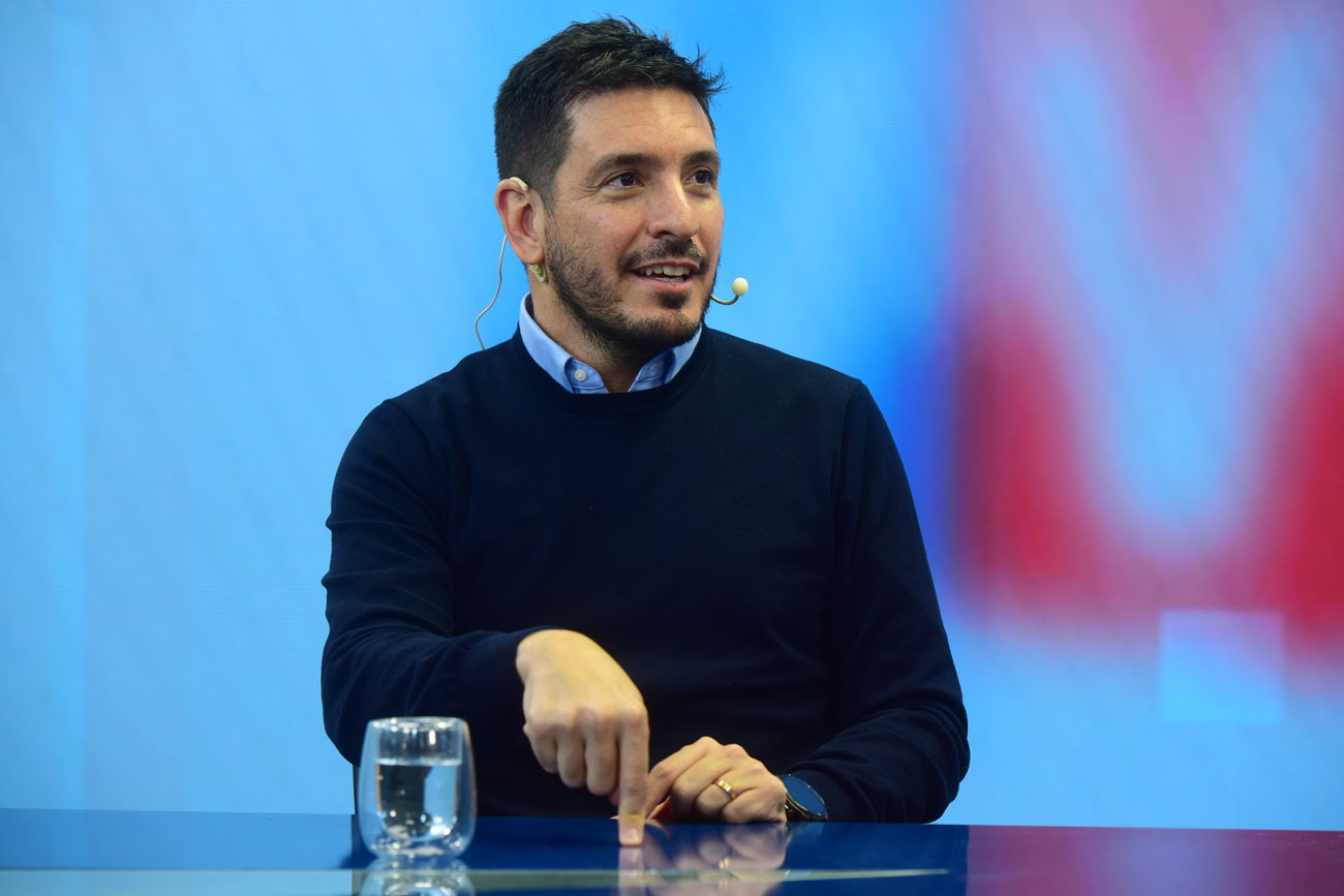 Marcos Ferrer, intendente de Río Tercero, en el programa Voz y Voto.  (Nicolás Bravo / La Voz)