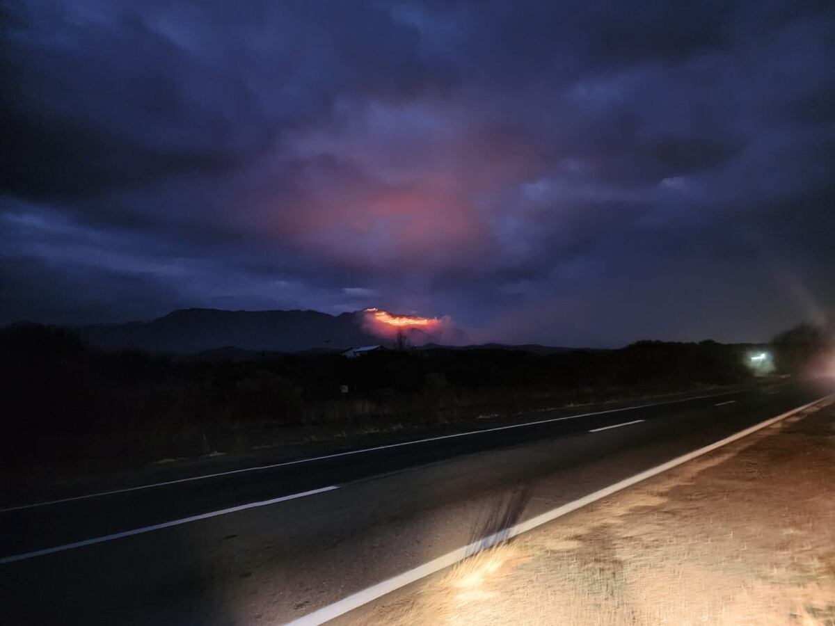 Incendio en el cerro Uritorco. (Gentileza)