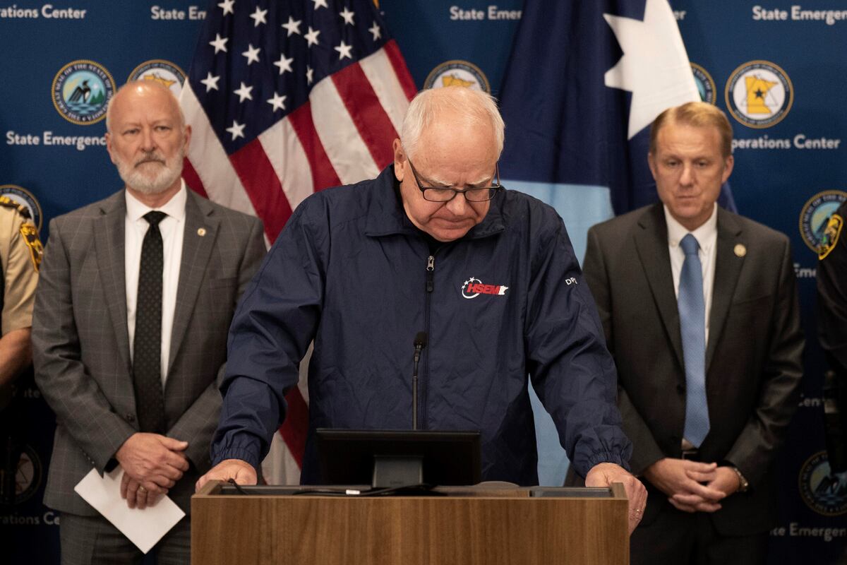 Para el gobernador de Minnesota, Tim Walz, se trató de un “asesinato por motivos políticos” (AP).