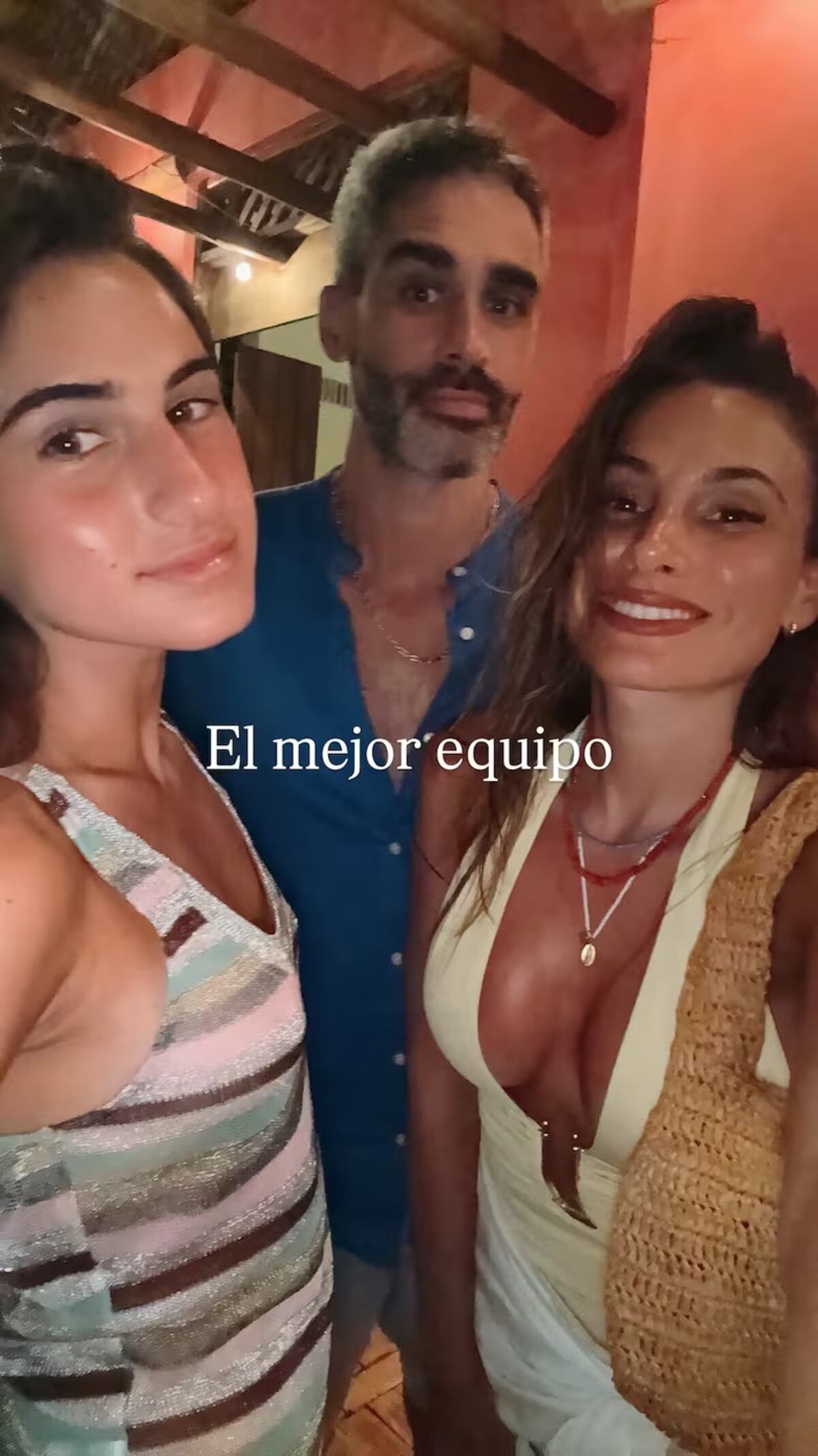 Las vacaciones de Tefi Russo y El Pollo Álvarez.