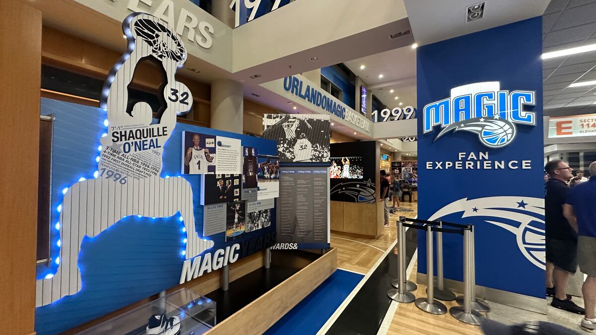 NBA. El Amwat Center tiene un piso destinado a contar la historia del Orlando Magic. (Magalí Gaido/Voy de Viaje)