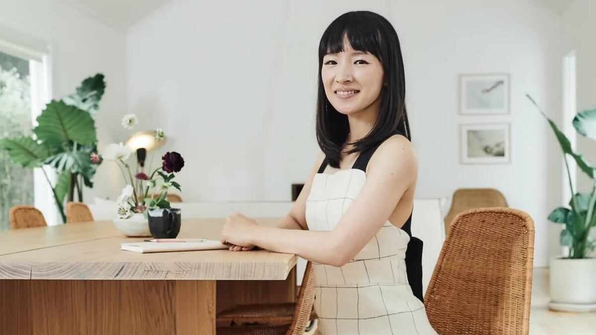Maria Kondo reveló cuál es su secreto al levantarse.