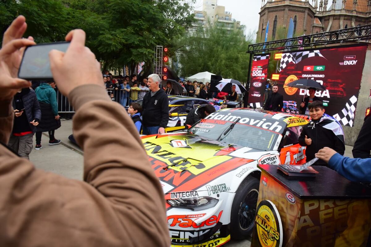 El regreso del TC a Córdoba, pura pasión. (José Gabriel Hernández / La Voz).