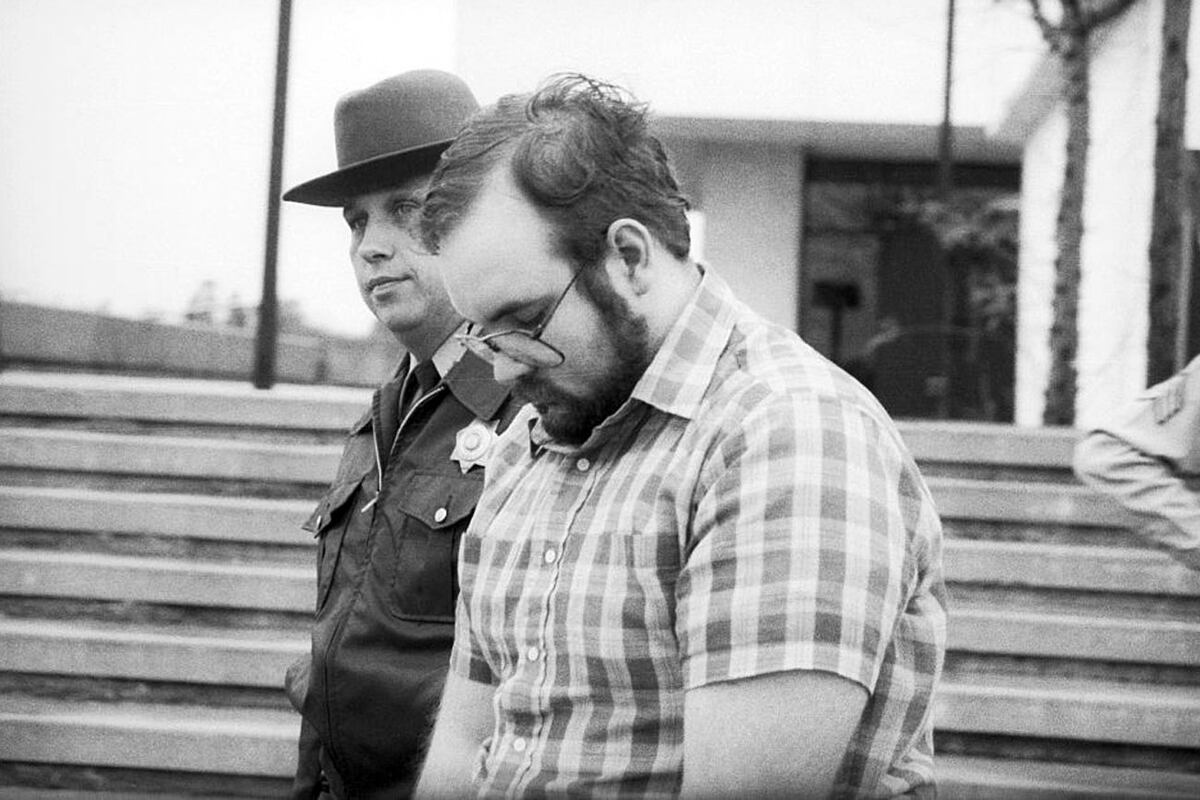 Richard Angelo. Enfermeros y enfermeras condenados por asesinatos seriales en el último siglo y medio en el mundo.