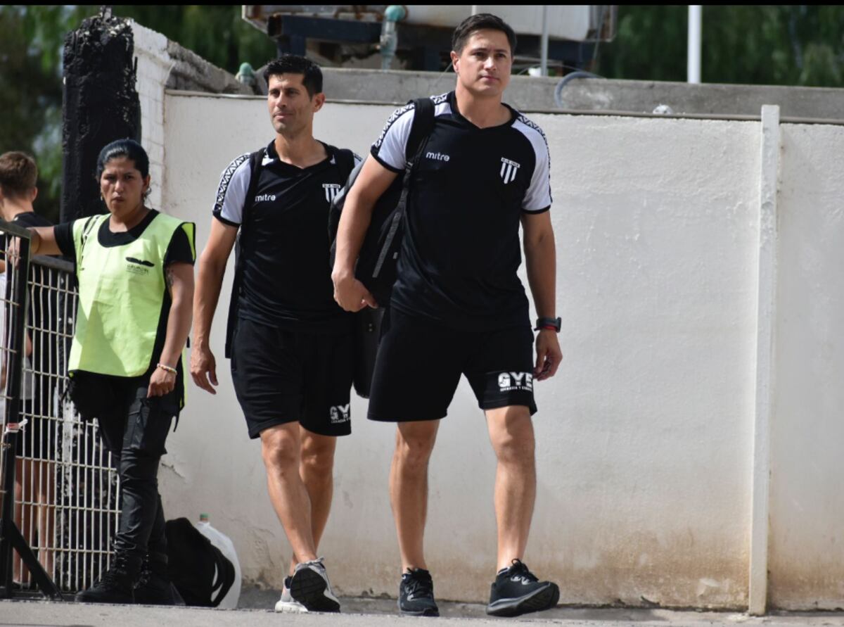Ezequiel Medrán, DT de Gimnasia. 