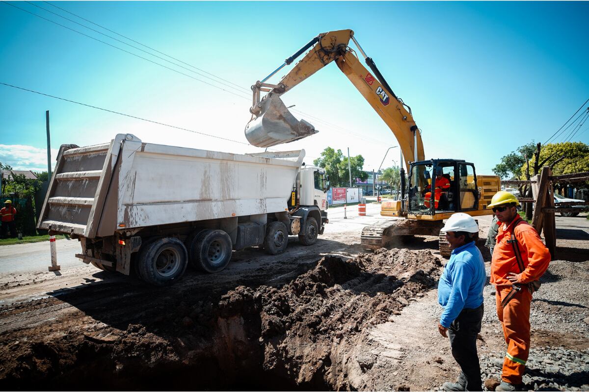 La obra contempla la duplicación de 3,7 kilómetros de la avenida Bodereau, entre la avenida Goycoechea, en la ciudad de Villa Allende, y la avenida Ricardo Rojas, en la ciudad de Córdoba.
