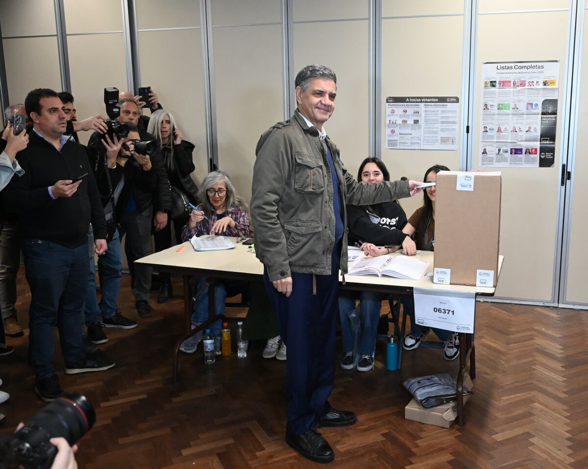 Elecciones legislativas en Caba. Votó el jefe de Gobierno, Jorge Macri. (Gentileza)
