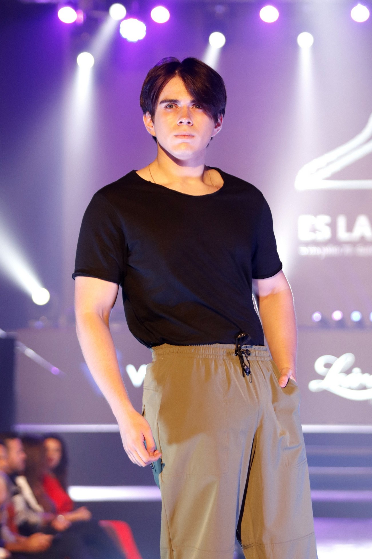 Desfile de Vernucci Moda en Espacio Mónaco en Carlos Paz.  (La Voz)
