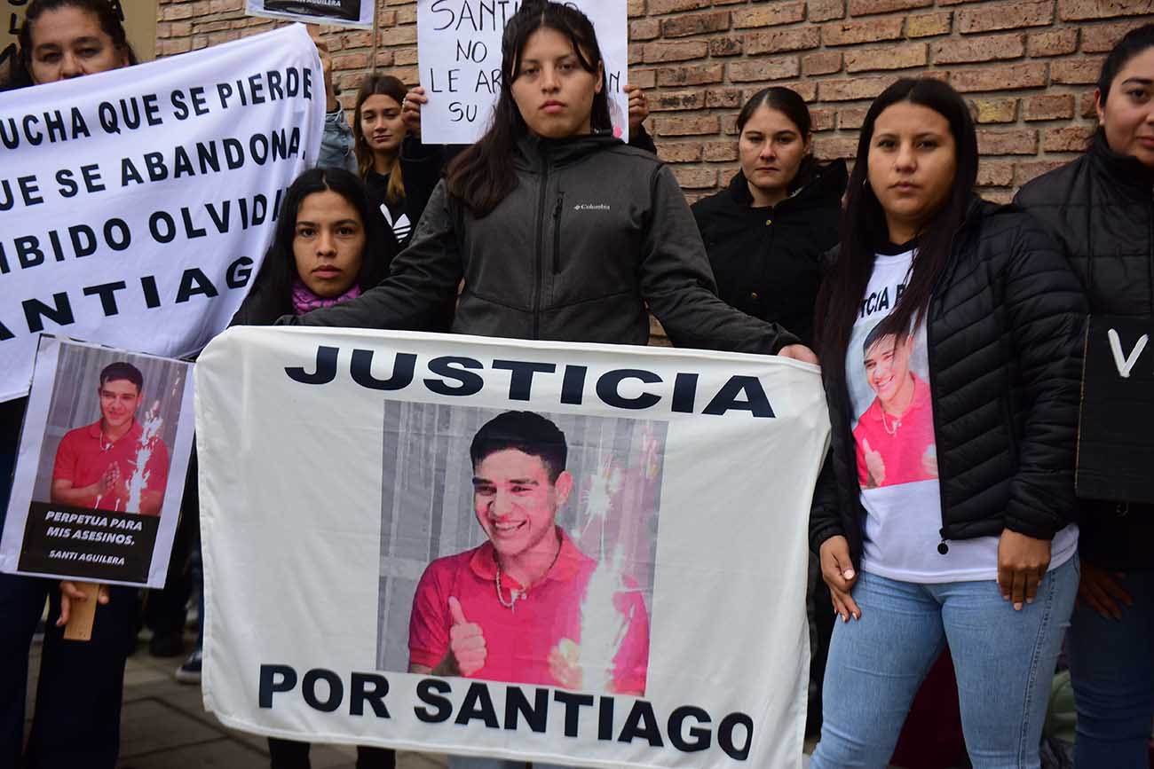 Alegatos en el juicio contra acusados de secuestrar y matar a Santiago Aguilera en Traslasierra. Los acusados son Walter Gil y Julio Ramírez. (José Gabriel Hernández/La Voz)