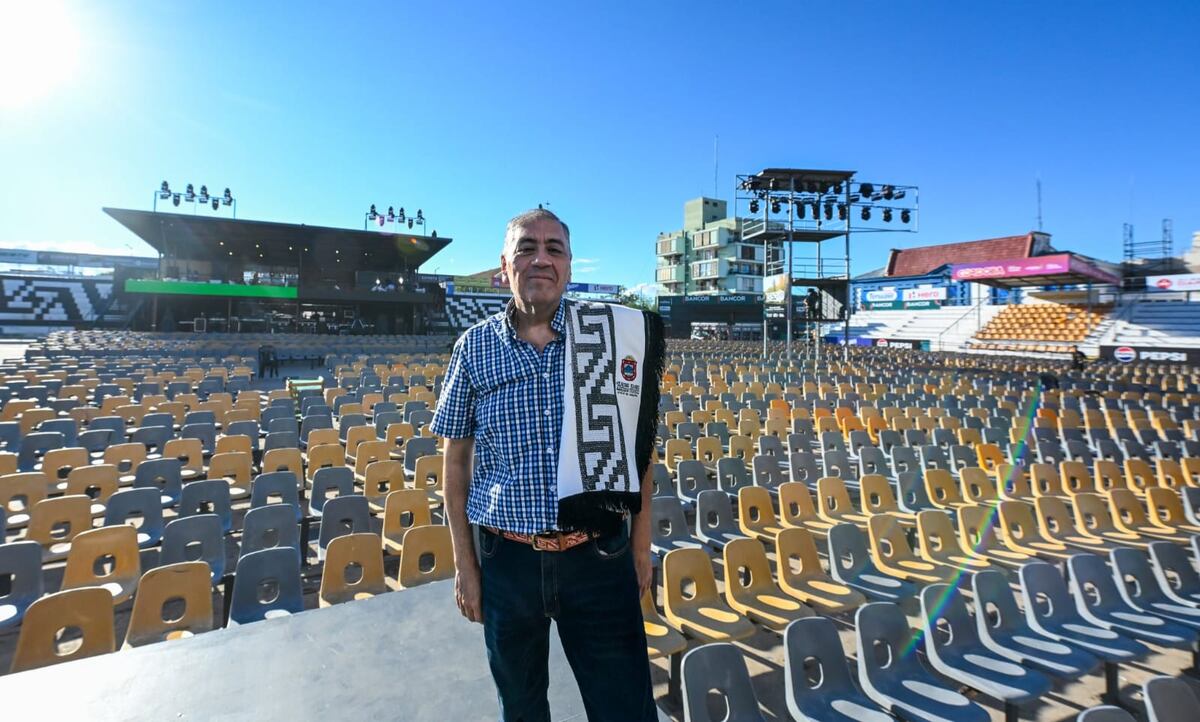 Claudio “Pipulo” Juárez, el libretista, maestro de ceremonias y Embajador Cultural de Cosquín (Carlos Romero / LVI)