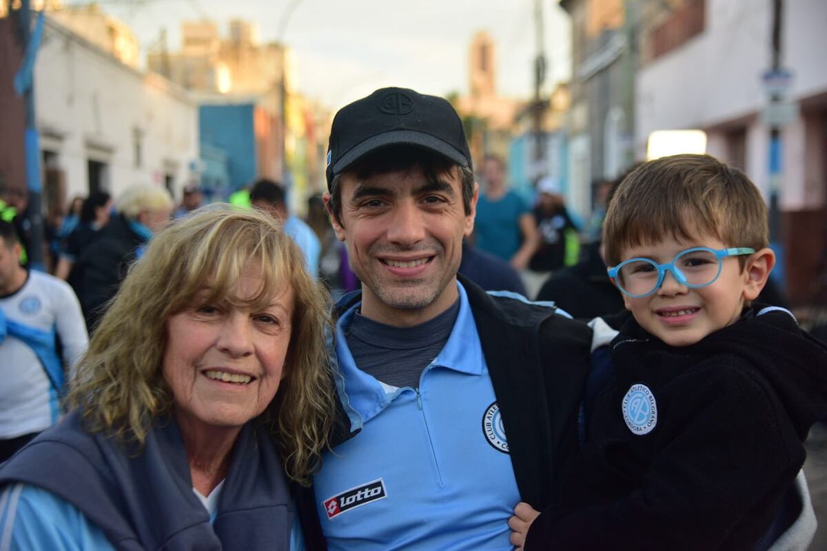 Cara 'e Cancha de Belgrano en la previa del partido con Racing en el Gigante de Alberdi. (Javier Ferreyra / La Voz)