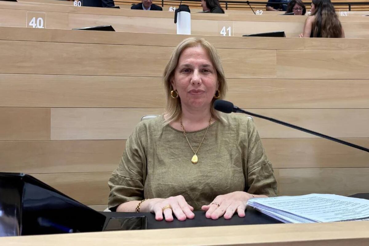 La legisladora Ariela Szpanin (UCR) presentó un proyecto a la Legislatura de Córdoba para crear un programa de promoción que aumente el acceso y la confianza en la vacunación.  