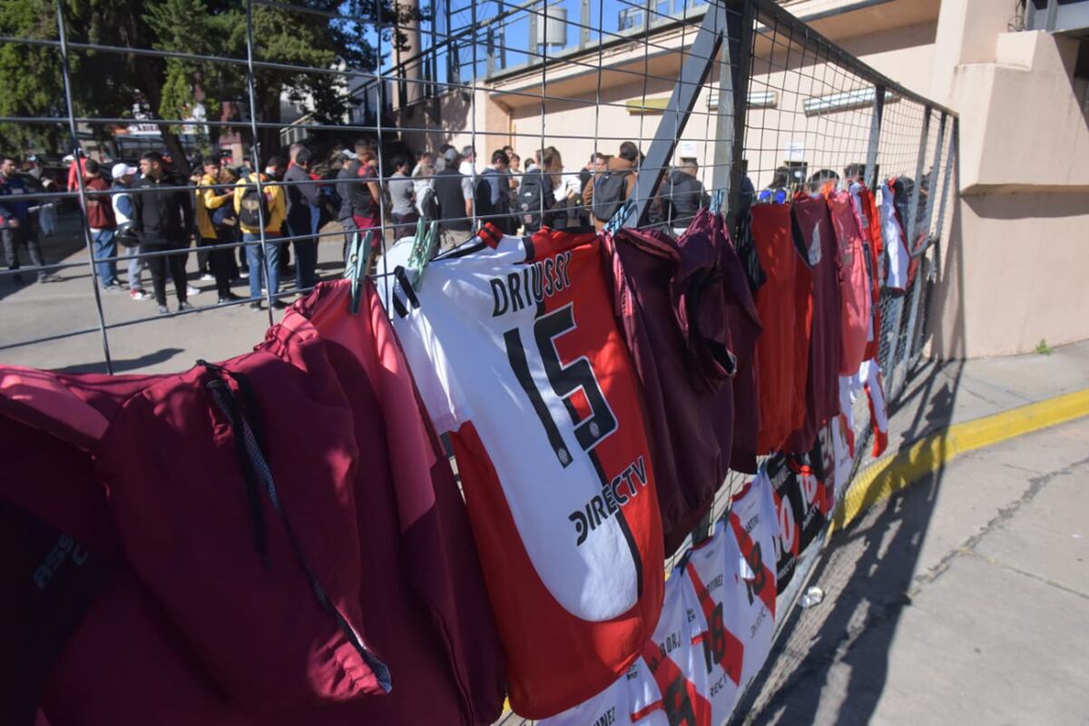 River agotó las populares en el Kempes vs Instituto y quedan pocas plateas. (José Gabriel Hernández / La Voz)