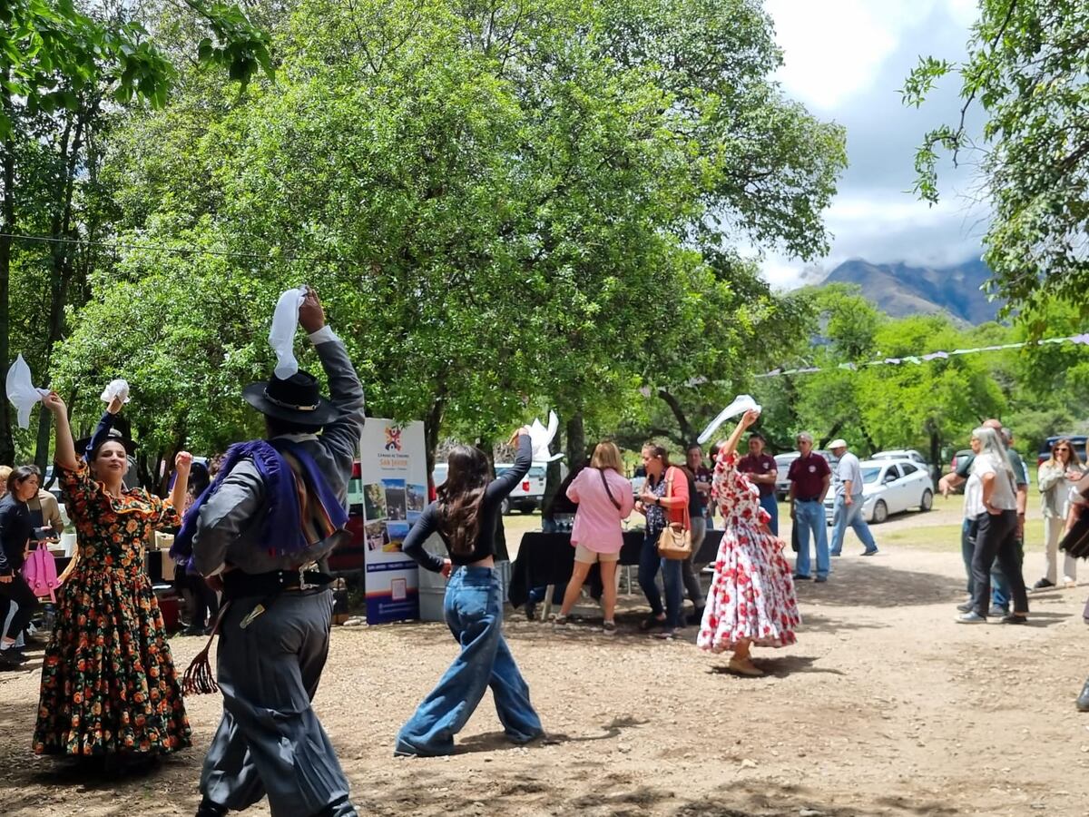 Fiesta en San javier-Yacanto para largar la temporada alta.