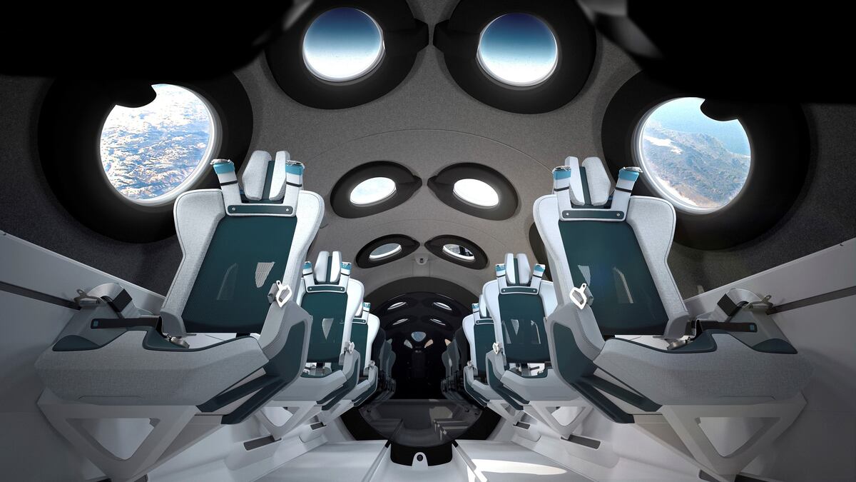 Virgin Galactic mostró cómo se ve el interior de la nave espacial en pleno vuelo. (Virgin Galactic)