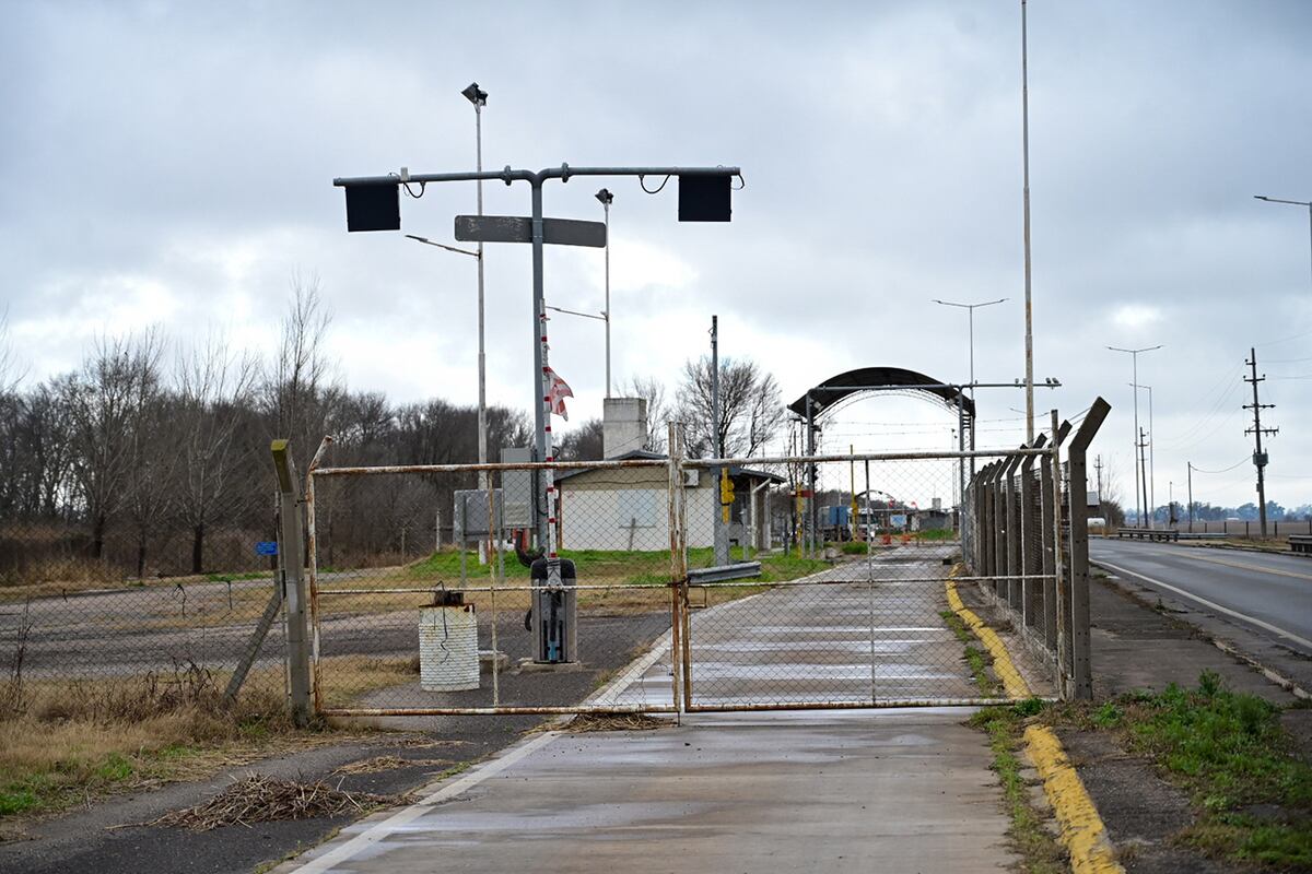 Balanza de Vialidad Nacional sobre ruta 158, cerca de Villa María, cerrada desde hace varios días. (La Voz)