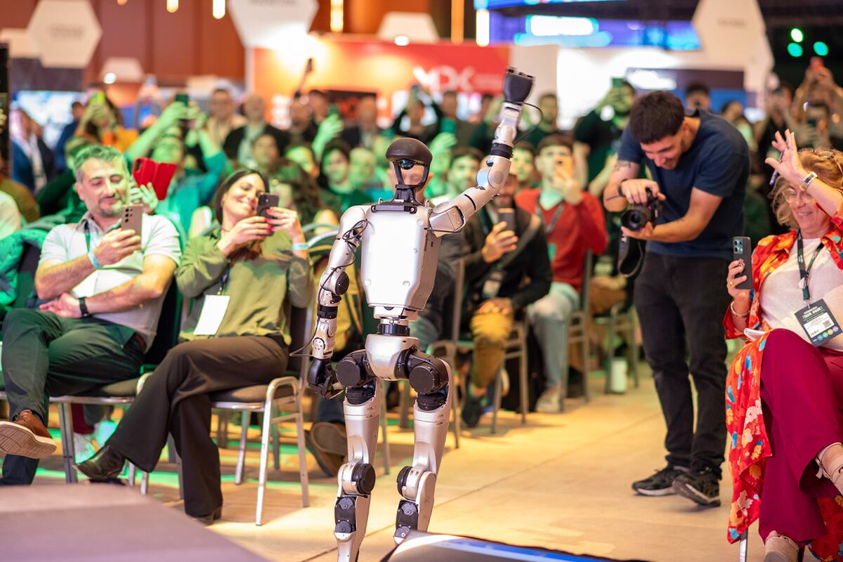 Los principales ejes de la convocatoria fueron inteligencia artificial, futuro del trabajo y competitividad.