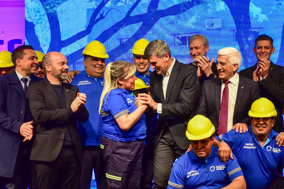 El viceintendente Daniel Passerini dejó inaugurada la nueva sede. (Municipalidad de Córdoba)