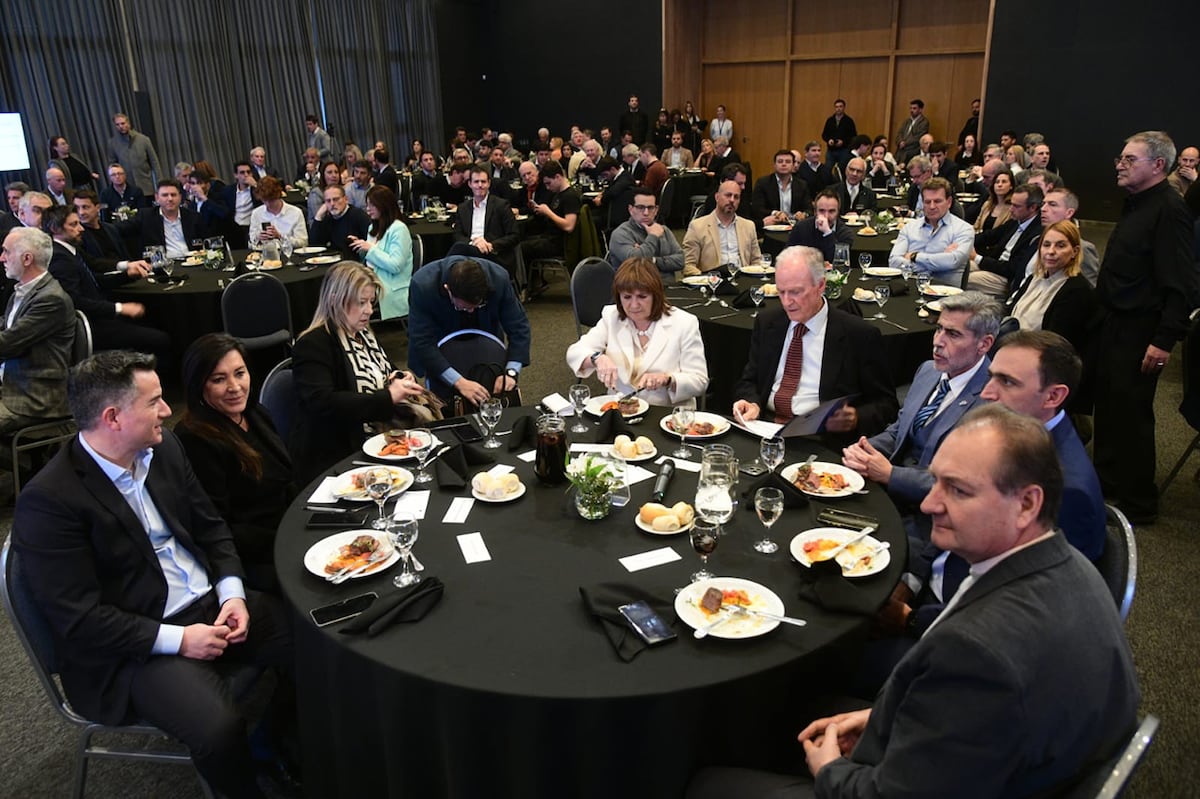 Almuerzo en La Bolsa de Comercio con la presencia de Patricia Bullrich
Foto: Ramiro Pereyra / La Voz