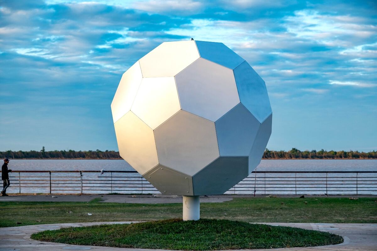 Monumento a Mundialistas en Rosario (Foto: gentileza Ente Turístico Rosario)